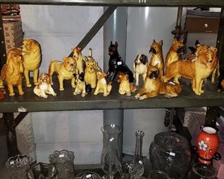 Mortens dog figurines