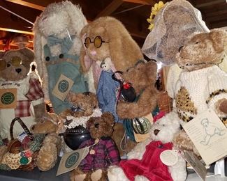Boyd's bears & bunnies