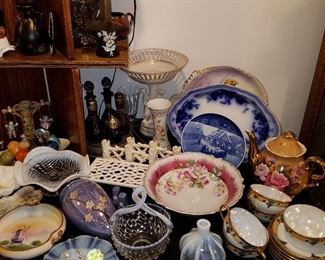 Glass and porcelain items