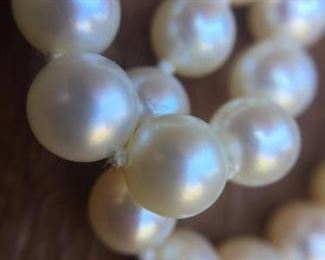 16” Double-Strand Cultured Pearl Necklace https://ctbids.com/#!/description/share/274605