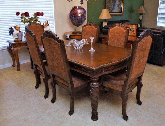 Preston Estates estate sale in New Braunfels, TX starts on 11/14/2019