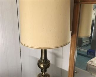 2 Brass Table Lampmin