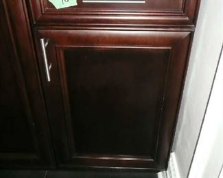 Base Cabinet 18".