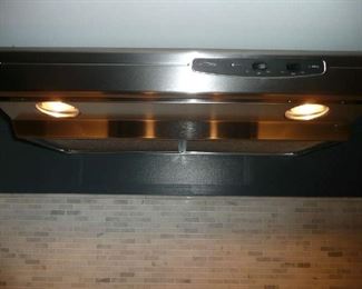 Allure I Series 30 in. Convertible Under Cabinet Range Hood with Light in Stainless Steel. $100.00