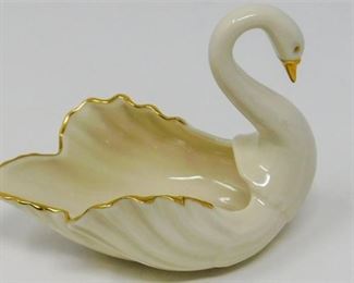 29. Lenox China Swan Bowl
