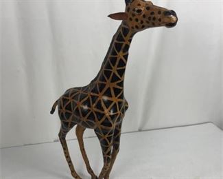 Lot 078
Tall Wooden Giraffe