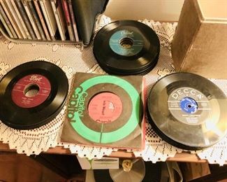 Lot of 55+ 45 records