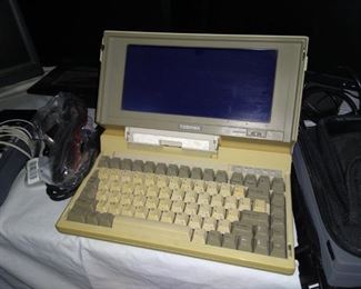 Vintage Toshiba Computer