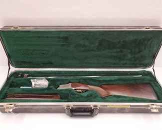 506: Browning Citori Feather XS 20ga Pump Action Shotgun with Case
Serial number: 65885 Barrel Length: 28"