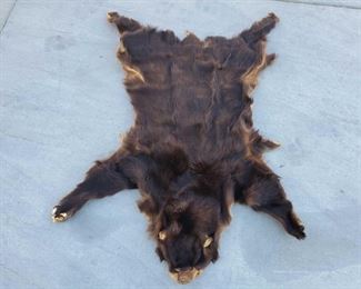1030: Bear Rug Painted on Hide
Measures approx 74"x61"