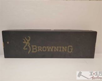897: Browning Citori Lightning Field Shotgun Box
Browning Citori Lightning Field Shotgun Box