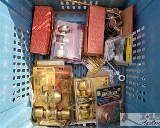 #4131 • Various Doorhandle contains door handles, a back scratcher, hook lifts and many more items