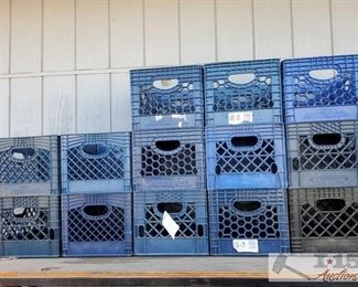 #7800 • 13 Milk Crates