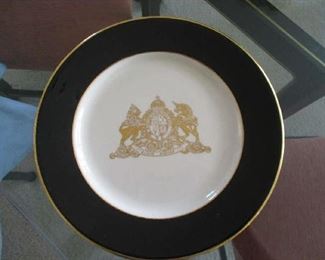 Set of dishes