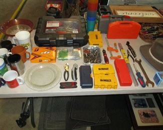 Tools and garage items