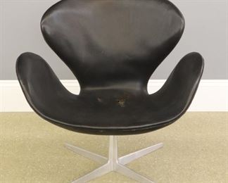 Arne Jacobsen for Fritz Hansen "Swan" chair