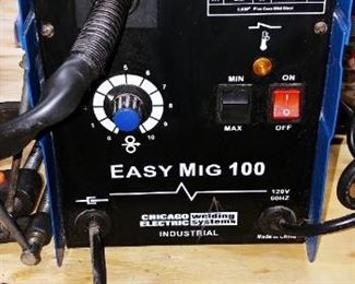 Chicago Electric Easy Mig 100