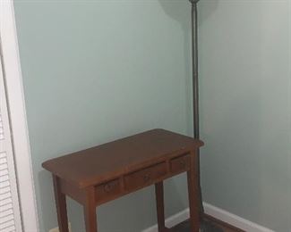 Tiffany style floor lamp and side table great of the back of a sofa or entry table