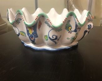 Dolfi Montelupo Hand Painted Ceramic Bow