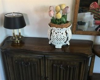Vintage Cabinet w/shelves