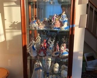 Figurines in curio
