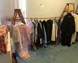 Womens Clothes