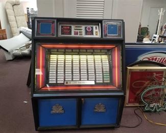 Fully Functioning Rowe Model R-88 Juke Box