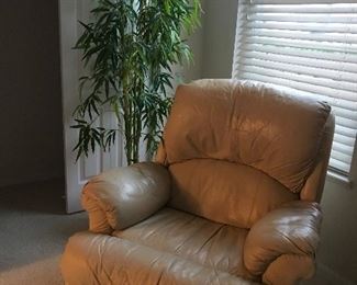 2 leather La Z boy recliners