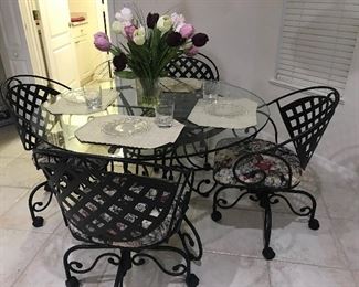 Metal dining room set