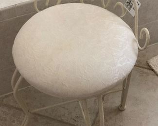 Vanity chair