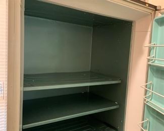 #30 frigidaire freezer 32x24.5x70 $ 40.00