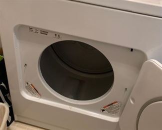 #32 Roper dryer extra large capacity $ 50.00