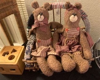 Beautiful bear buddies