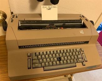 IBM selectric missing one key