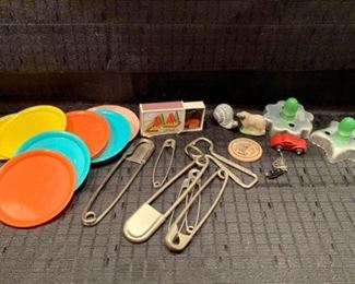 Tiny Vintage Treasures https://ctbids.com/#!/description/share/275816