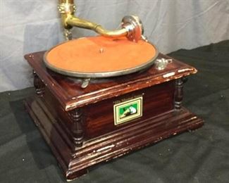 His Master Voice Victoria https://ctbids.com/#!/description/share/275862