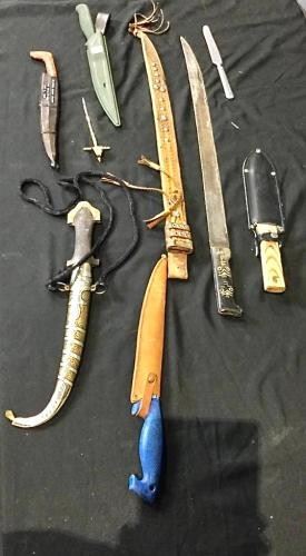 Collectible Knives https://ctbids.com/#!/description/share/275866