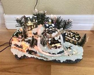 Christmas Fiber Optic Village https://ctbids.com/#!/description/share/275904