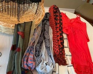 Scarf Collection https://ctbids.com/#!/description/share/275914