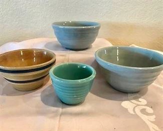 Mixing Bowls https://ctbids.com/#!/description/share/276003