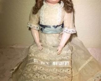 Doll https://ctbids.com/#!/description/share/276023