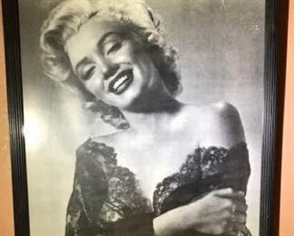 Marilyn Monroe https://ctbids.com/#!/description/share/276040