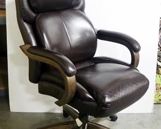 La-Z-Boy Leather Adjustable Desk Chair, Like New