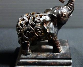 Elephant Statue Collection, Qty 4