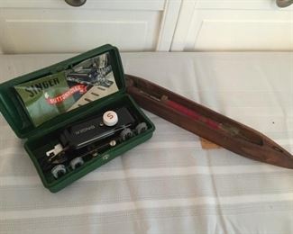 Antique Bobbin & Singer Buttonholer https://ctbids.com/#!/description/share/276254