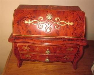 Jewelry Chests