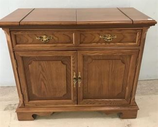 Bassett Oak Finish Server