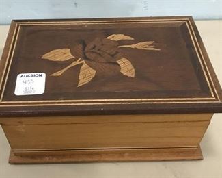 Vintage Inlaid Trinket/Jewelry Box