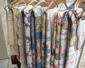 quilts, bedspreads, table linens
