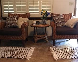 Set of 2 wicker chairs and table